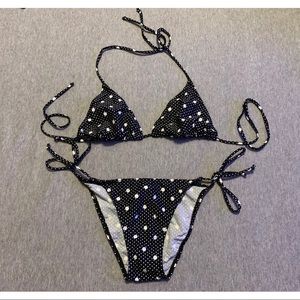 Polka Dot Bikini👙